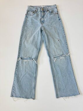 ZARA Light Wash Distressed Jeans High Rise Straight Leg Ripped Denim Size 6